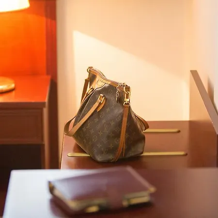 Hotel Leonardo