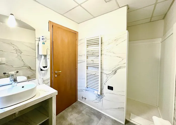 Leonardo Hotel 3*