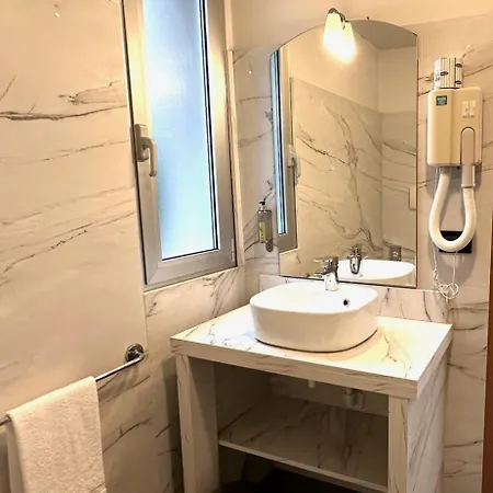 Leonardo Otel